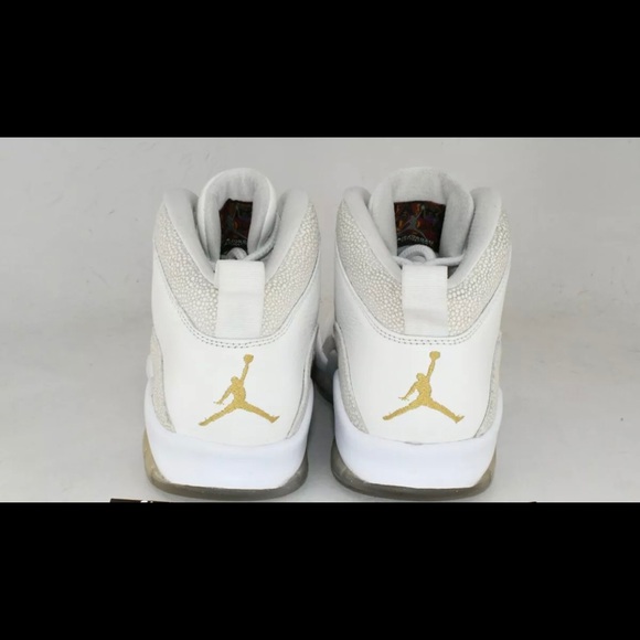 Jordan 10 “ovo” flawless condition size 10 ships asap!